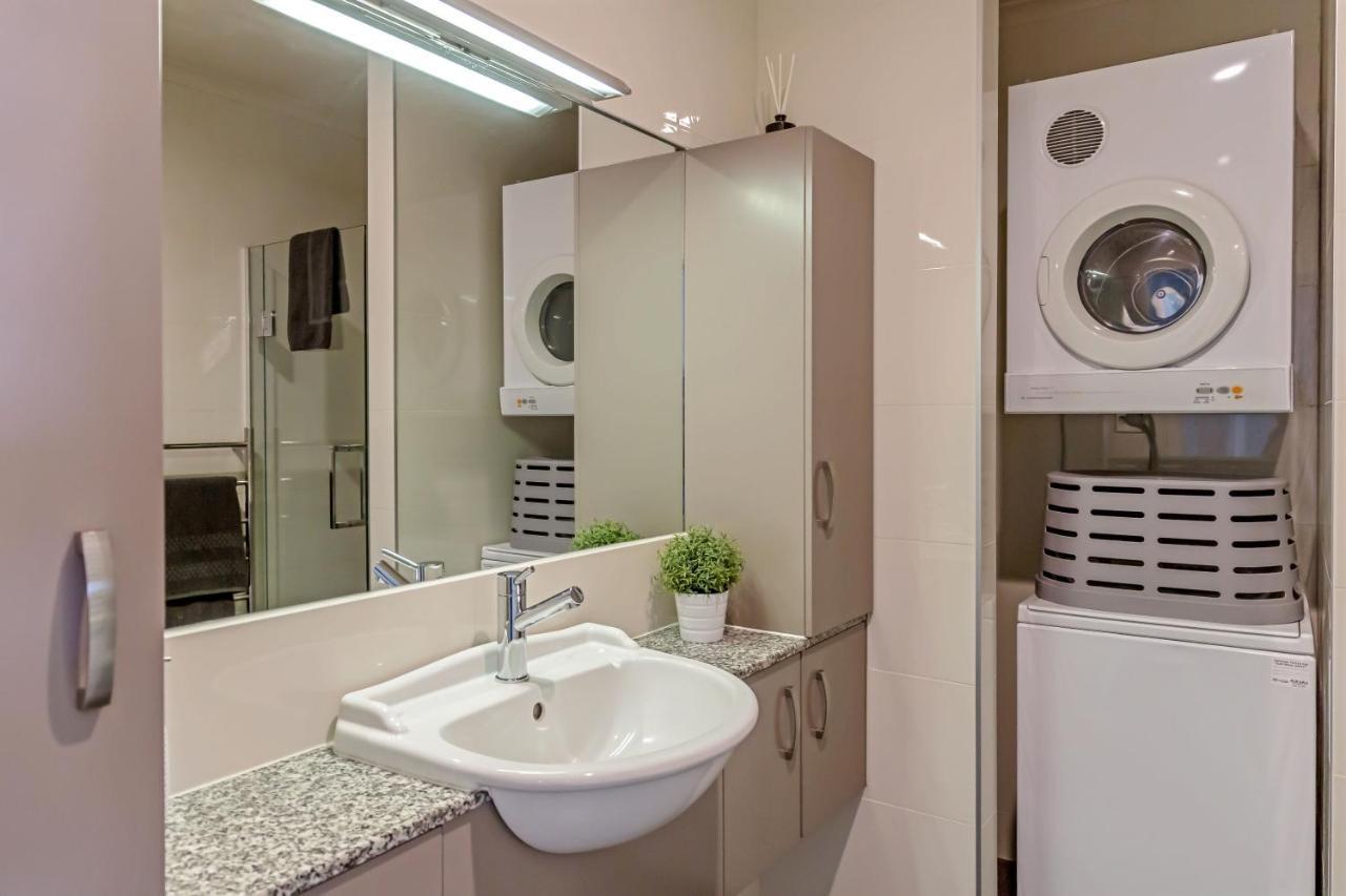 Qv Elegant Modern Apt With Water View - 982 Auckland Eksteriør bilde